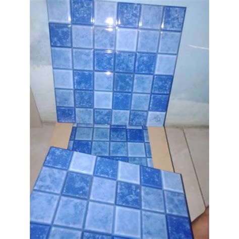 Jual Keramik Mozaik Kolam Renang Roman Pwa33713r 30x30 Shopee Indonesia