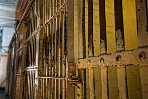 10 of the World's Most Dangerous Prisons - TheRichest