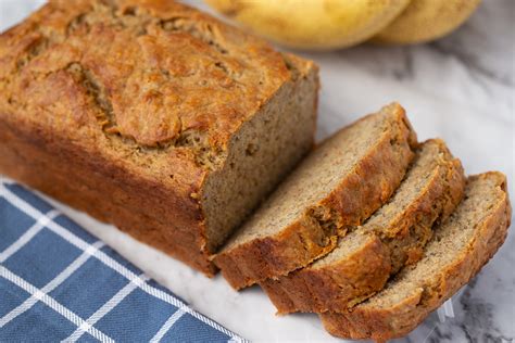 Because it really is the best banana bread recipe, period. Healthy Banana Bread Recipe - Super Healthy Kids