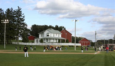 Field Of Dreams Fathers And Sons Phantoms And Phenoms