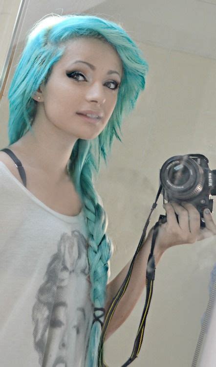 Most likely bi and hangs out with guys with curly hair. #blue #dyed #scene #hair #pretty | hairrrr | Pinterest ...