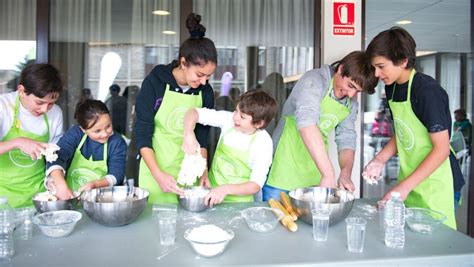 El menú puede sufrir ligeras modificaciones en función de las necesidades de cocina. ¿Qué campamento de verano elegir para tos peques?