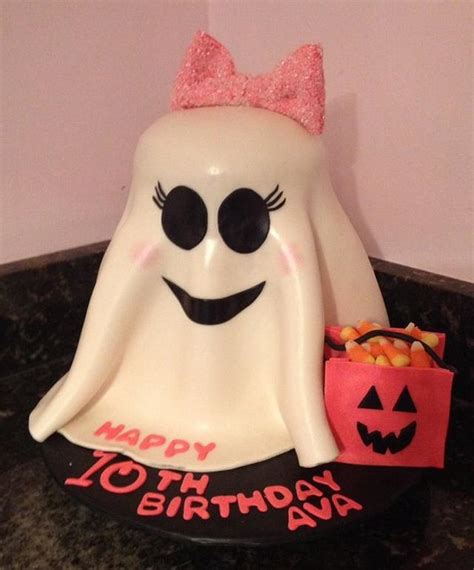 Cute Ghost Cake Decorated Cake By Chrissas Cakes Cakesdecor