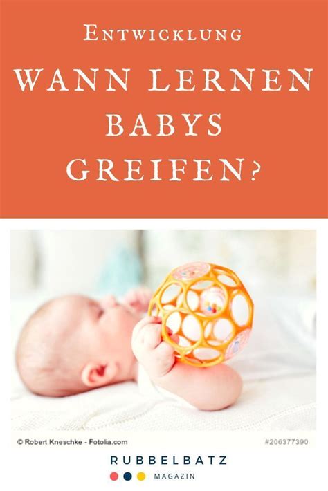 Wie sich die fähigkeit des greifens bei kindern entwickelt, können sie hier in unserem artikel wann können babys greifen erfahren. Ab wann greifen Babys? - Zeitpunkt, Lernen & Fördern Toys ...