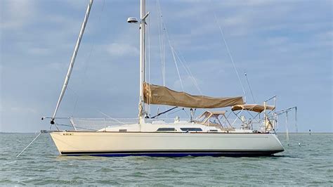 38 Sabre 386 For Sale Cruiser Racer Southern Cross Curtis Stokes