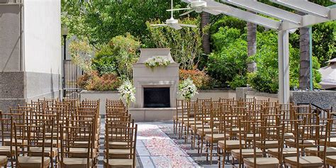 Whether your marriage takes place in a field, backyard, on a mountain, or beach, an outdoor wedding is special. Hyatt Regency Sacramento Weddings | Get Prices for Wedding ...