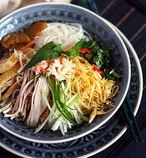 Hanoi Top 10 Authentic Hanoi An Food You Must Eat Vietnamlocalpicks