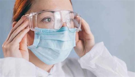 Federal Safety Standard Closes The Gap In Eyewear Protection Dimensions Of Dental Hygiene
