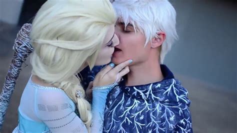 Pictures Of Elsa And Jack Frost Kissing Elsa Kissing Jack Frost