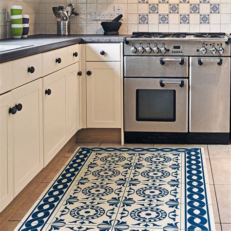 Spyglass carpet tiles are the perfect diy friendly carpet solution for any space that is in need of a revamp! Crearreda 19.7-in by 47.2-in Tile Carpet Vinyl Floor Runner