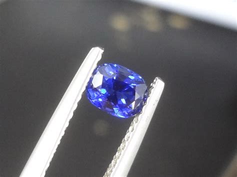 078ct Untreated Royal Blue Sapphire From Pailin