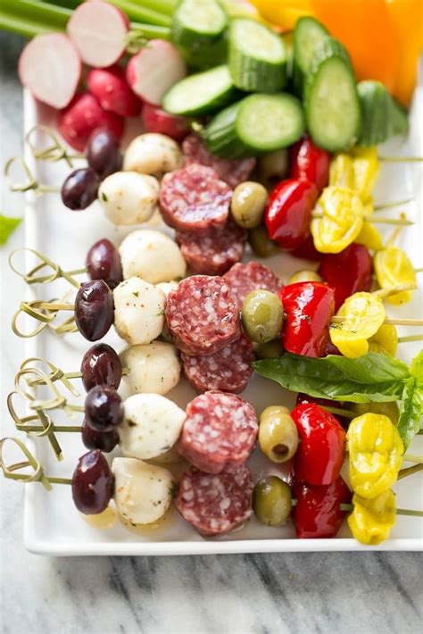Antipasto platter ideas for a great party starter. Antipasto Skewers - Dinner at the Zoo