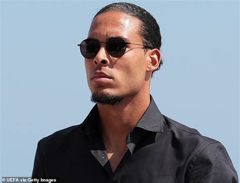 Uefa european championship winners • list of all uefa european championship winners by 2019/20 uefa men's awards' winners navas, ramos, modrić, ronaldo: UEFA Awards revealed as Virgil Van Dijk pips Messi and ...