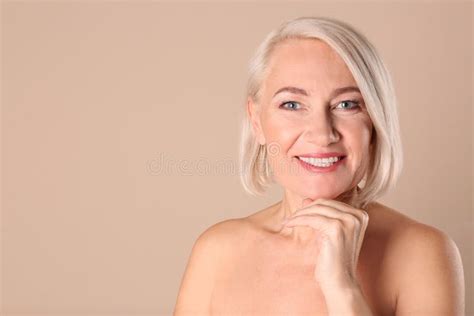 1 319 Healthy Naked Woman Mature Stock Photos Free Royalty Free