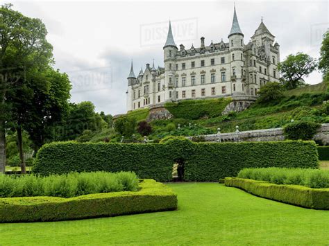 Who is the owner of dunrobin castle in scotland? Dunrobin Castle; Golspie, Scotland - Stock Photo - Dissolve