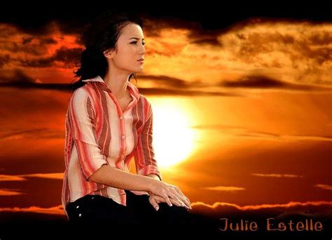 Foto itu rencananya dijual dengan harga tinggi. Profil dan Biografi Julie Estelle - Artis Cantik Indonesia ...