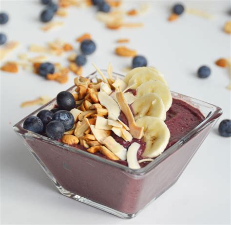 Blueberry Acai Smoothie Bowl With A Coconut Cashew Crunch Pumps And Iron