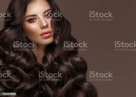 Beautiful Brunette Model Curls Classic Makeup And Full Lips The Beauty