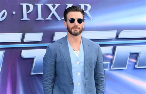 Chris Evans Talks Being ‘overwhelmed By The Responsibility To Star As