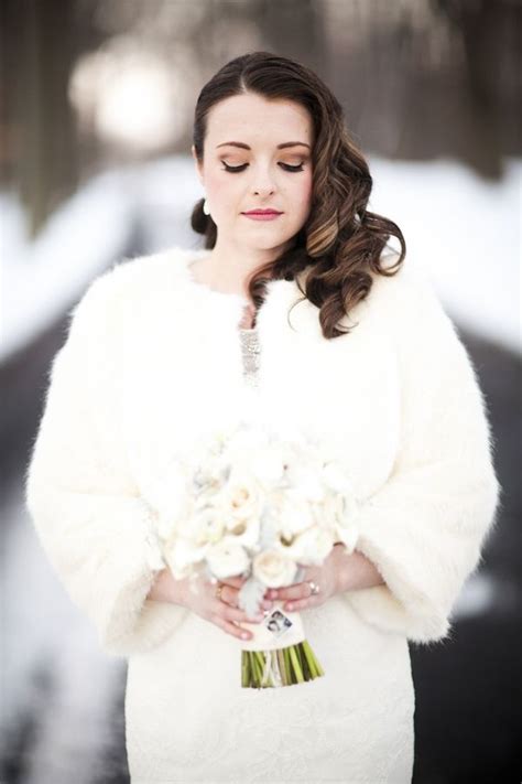 43 Stunning Cold Weather Wedding Ideas Winter Wonderland Wedding Winter Wedding Dress Wedding