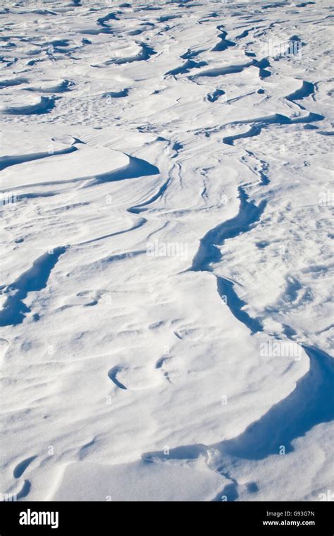 Snow Drift Hi Res Stock Photography And Images Alamy