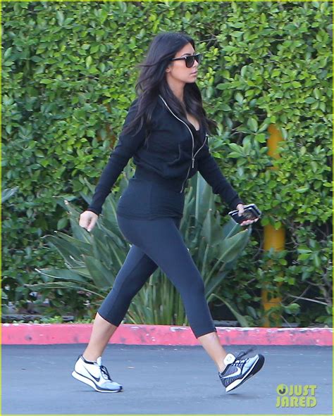 Pa khloe kardashian at the miami dash store opening in 2014. Kim Kardashian Works On Her Fitness While Khloe Goes Back ...