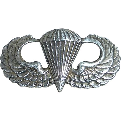 Wwii Sterling Army Airborne Paratrooper Jump Wings Badge Pin Airborne