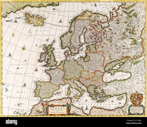 Mapa Antiguo De Europa Y El Mundo Fotografía De Stock Alamy