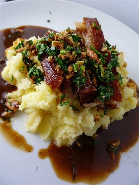 I would say about 12 potatoes, depending on size. Slow Roasted Pork Belly with Celeriac and Potato Mash ...