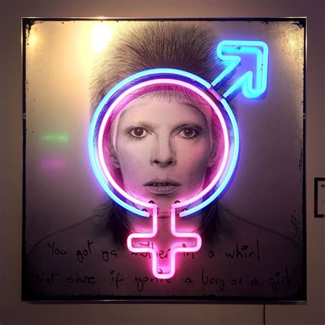 Photo © Louis Sidoli Neon Artist David Bowie Golden Years The Golden