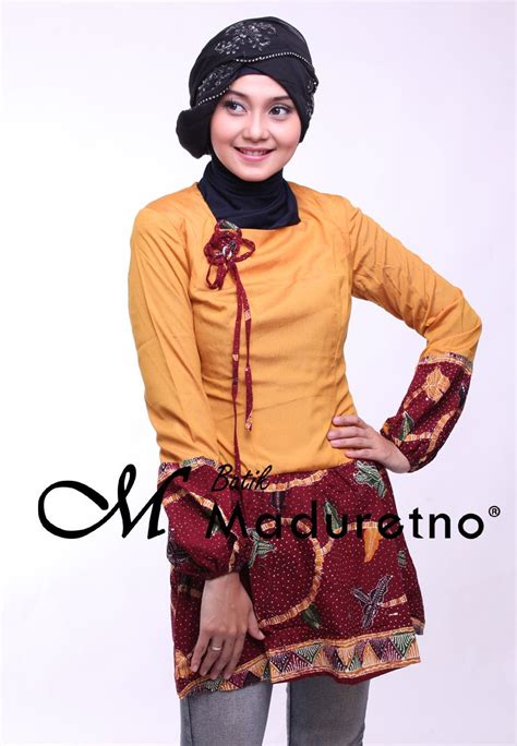 Maybe you would like to learn more about one of these? Sort Dress Batik Pesta Modern | Batik, Cocok, Satin