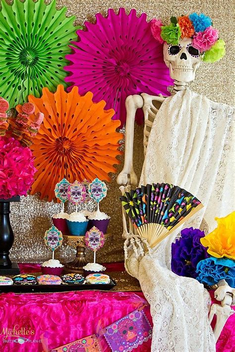 Dia De Los Muertos Day Of The Dead Party Ideas And Games Day Of The