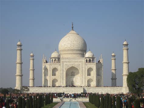 The Iconic Taj Mahal Lewis The Lion