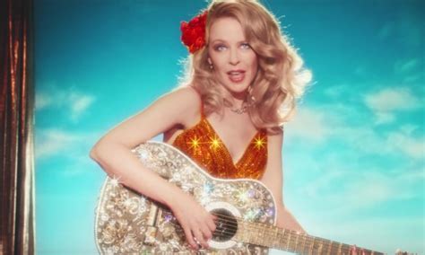 Kylie Minogue Estrena El V Deo De Dancing Pause Es