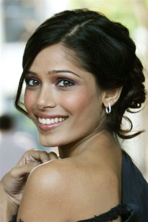Freida Pinto Hd Wallpapers High Definition Free Background