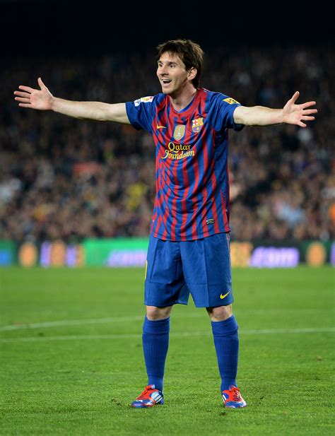 Més que un club we ❤️ #culers #forçabarça & #campnou join barçatv+ barca.link/ms3q30qmyqe. Lionel Messi - Lionel Messi Photos - FC Barcelona v ...