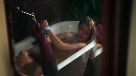 Chloe Grace Moretz Hot And Nude Covered In Bath Iporno