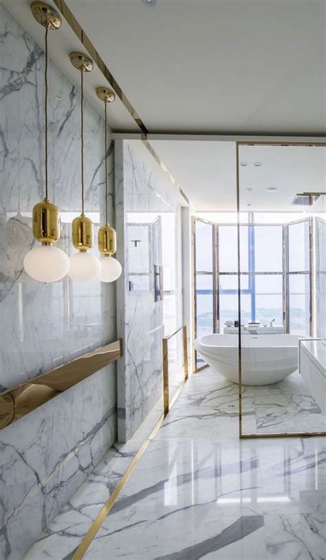 15 White And Gold Interior Designs To Go Absolutely Gaga Over Diybunker
