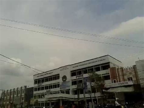 Alamat Kampus STIKES Mandala Waluya Kendari - YouTube