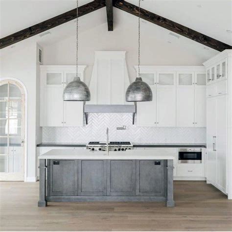 If the kitchen is the heart of the home then the island in your kitchen is your home's heart of hearts. Top 50 Best Kitchen Island Lighting Ideas - Interior Light ...