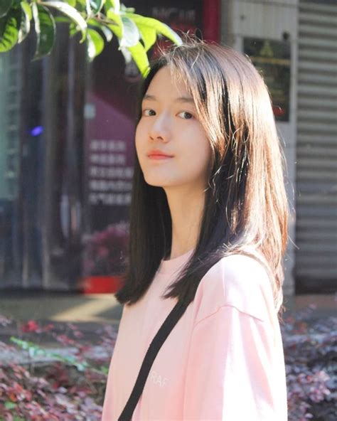 Ulzzang Korean Girl Asian Model Girl Haircuts For Medium Hair Medium Hair Styles Beautiful