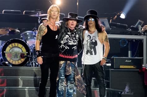Nahrávejte, sdílejte a stahujte zdarma. Tiket VVIP Konsert Guns N' Roses Live In Malaysia Dah Sold ...