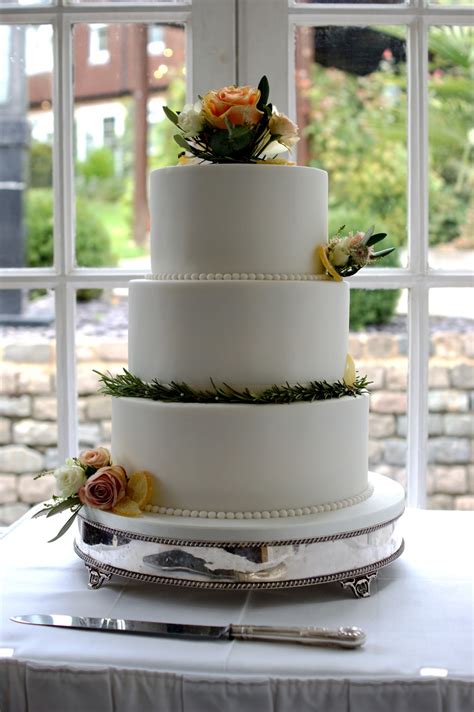 Rustic Fresh Flower 3 Tier Wedding Cake Bakealous