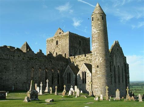 30 Irish Landmarks Famous Landmarks In Ireland Ireland Travel Guides