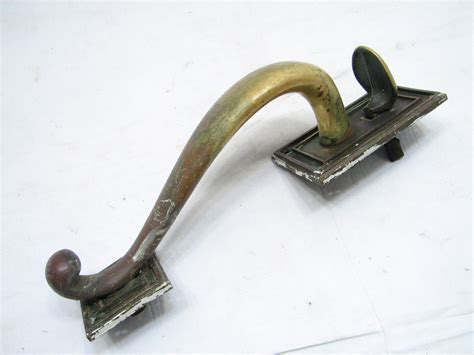 Antique Heavy Brass Thumb Latch Door Pull Handle Colonial Architectural