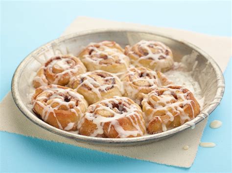 A farm girl's dabbles / the pioneer woman. Cinnamon Rolls | Recipe | Food network recipes, Recipes ...