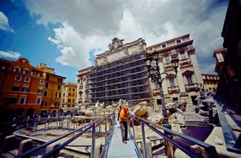 Löwenplatz brunnen ei tegutse valdkondades masinate hulgimüük. Restaurierung des Trevi-Brunnens: Den Göttern ganz nah ...