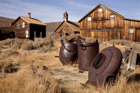 10 American Ghost Towns You Can Visit Ghost Towns Abandoned Places