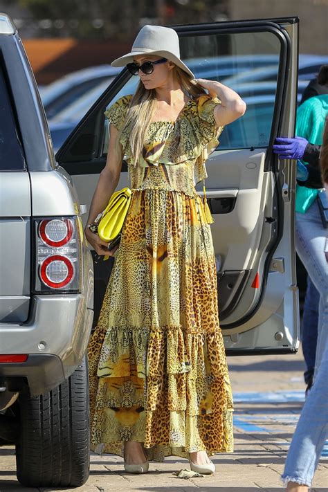 Последние твиты от paris hilton (@parishilton). PARIS HILTON Out and About in Malibu 11/21/2020 - HawtCelebs