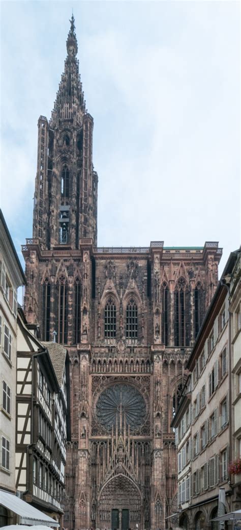 The Mesmerizing Strasbourg Cathedral 1000 Years Of History And Legends